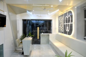 Roots dental clinic interior design by prarthit shah architects